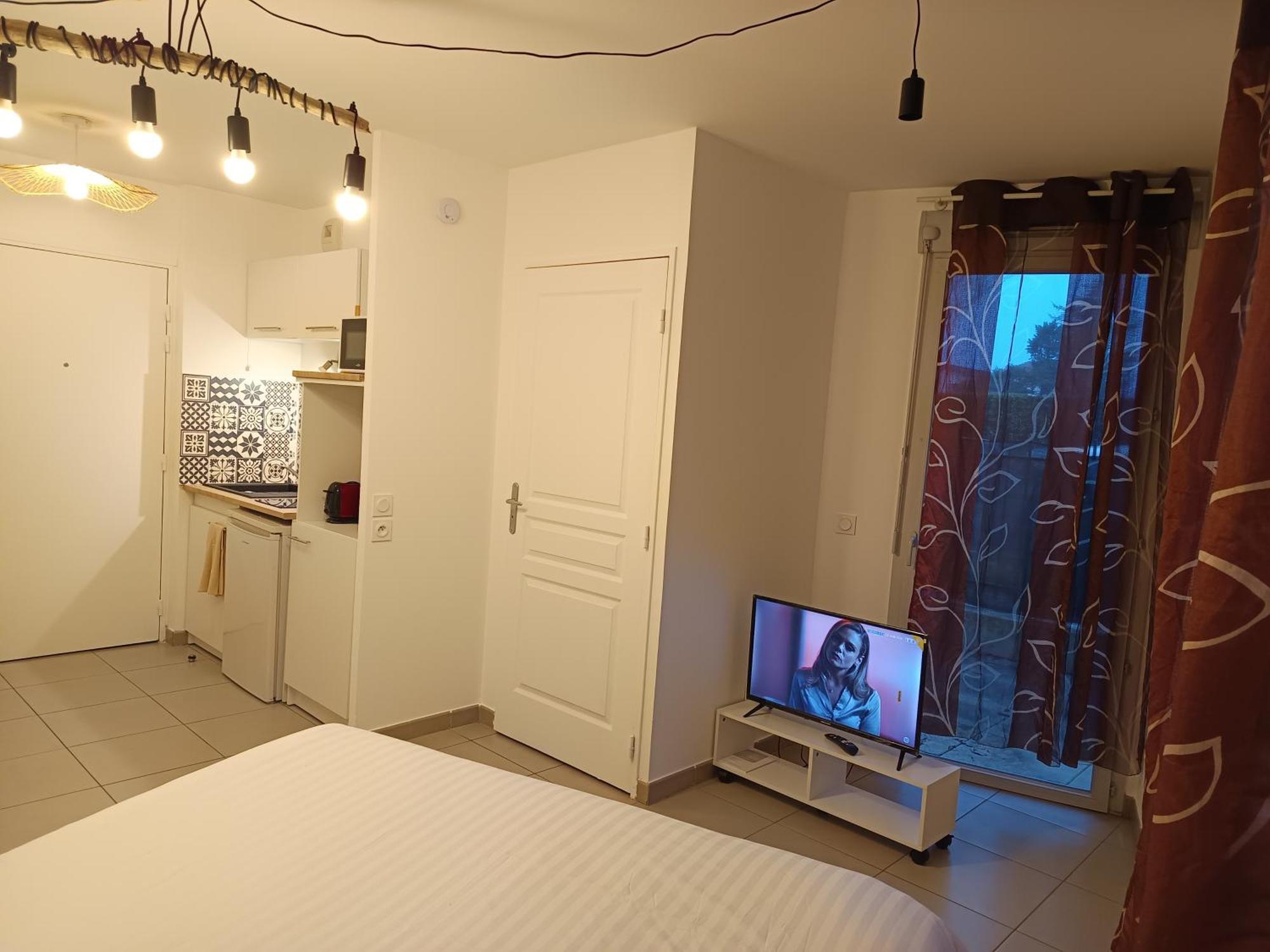 Villa'Vi Lyon Est Chambres D'Hotes Saint-Priest  Eksteriør bilde