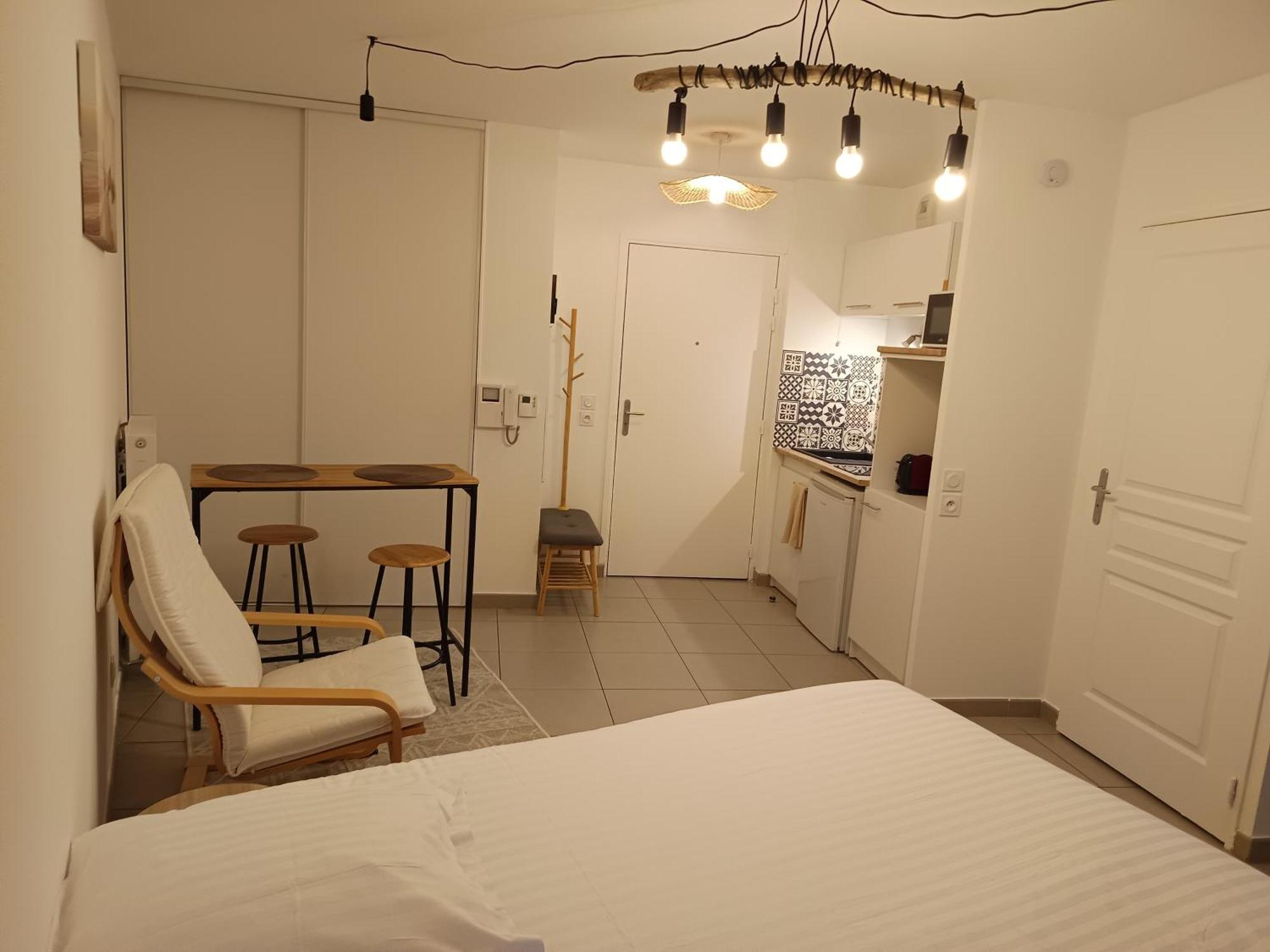 Villa'Vi Lyon Est Chambres D'Hotes Saint-Priest  Eksteriør bilde